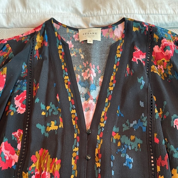 Sezane Blouse - Picture 2 of 6